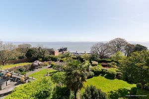 Photo 30- click for photo gallery